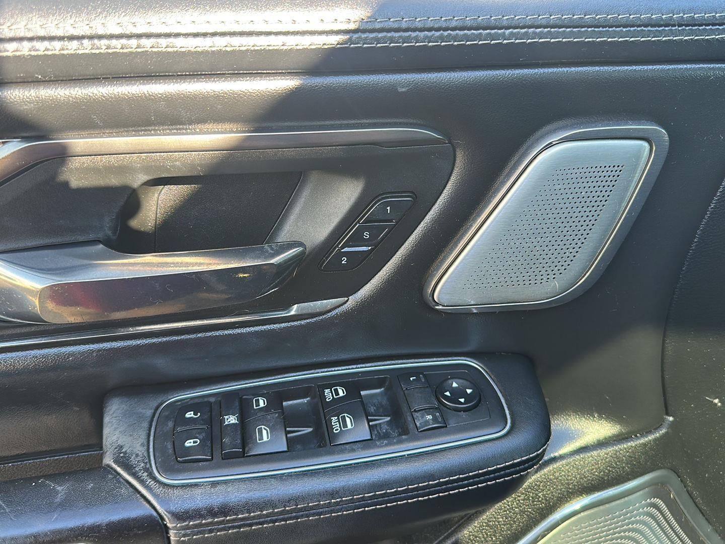 2019 RAM 1500 Limited Crew Cab 4x4 5'7' Box