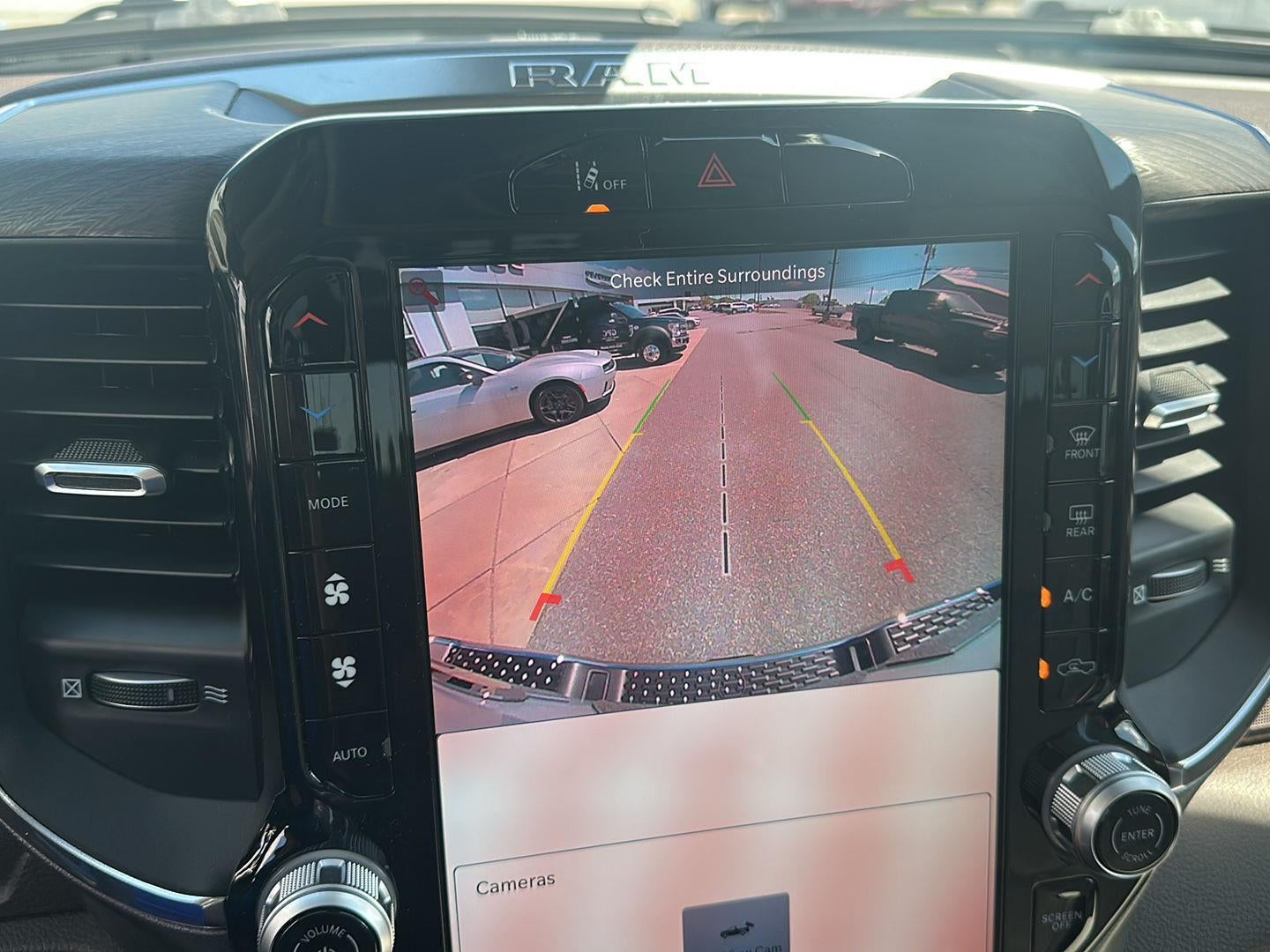 2025 RAM 1500 RAM 1500 LARAMIE CREW CAB 4X4 5'7' BOX