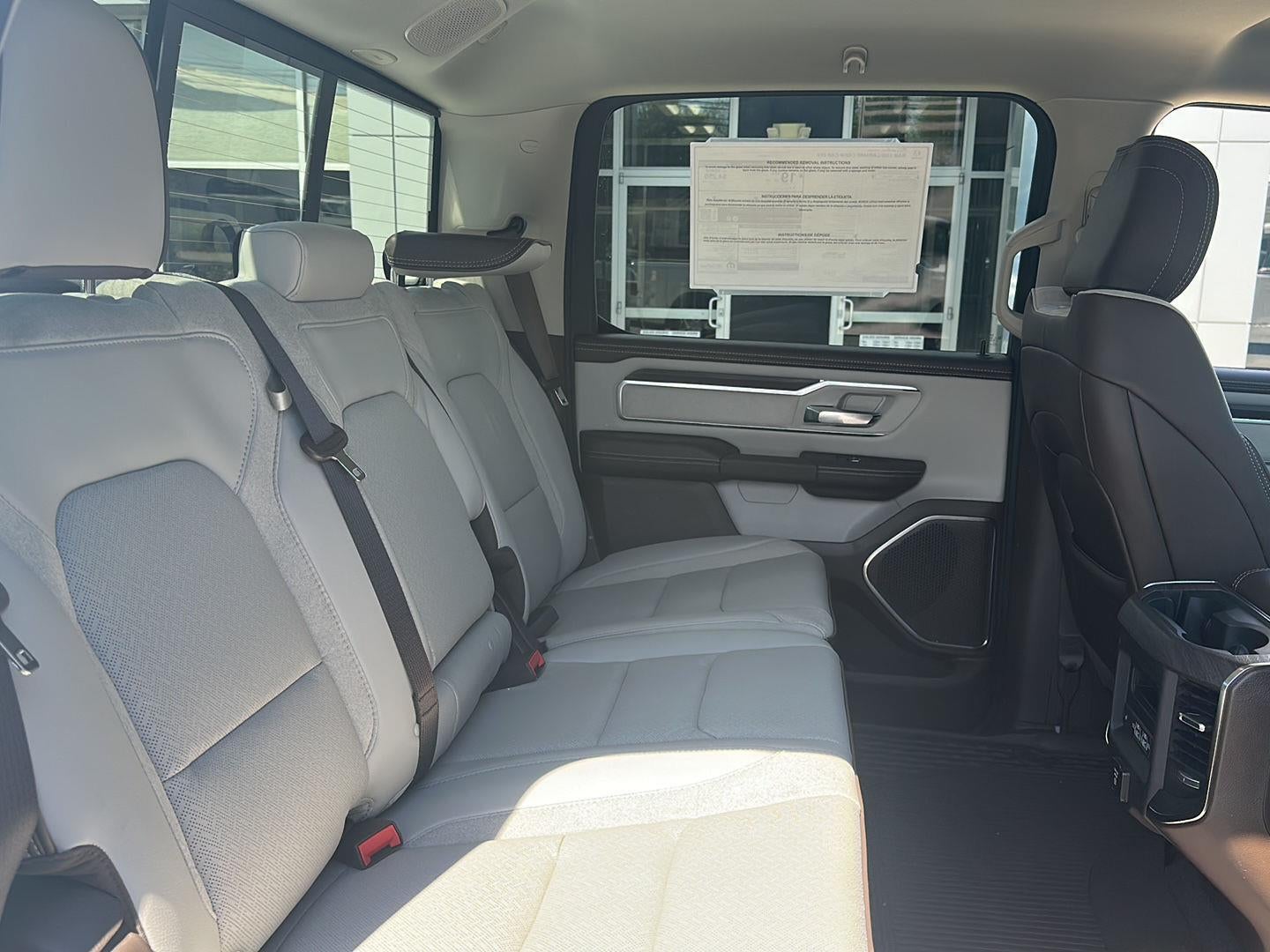 2025 RAM 1500 RAM 1500 LARAMIE CREW CAB 4X4 5'7' BOX