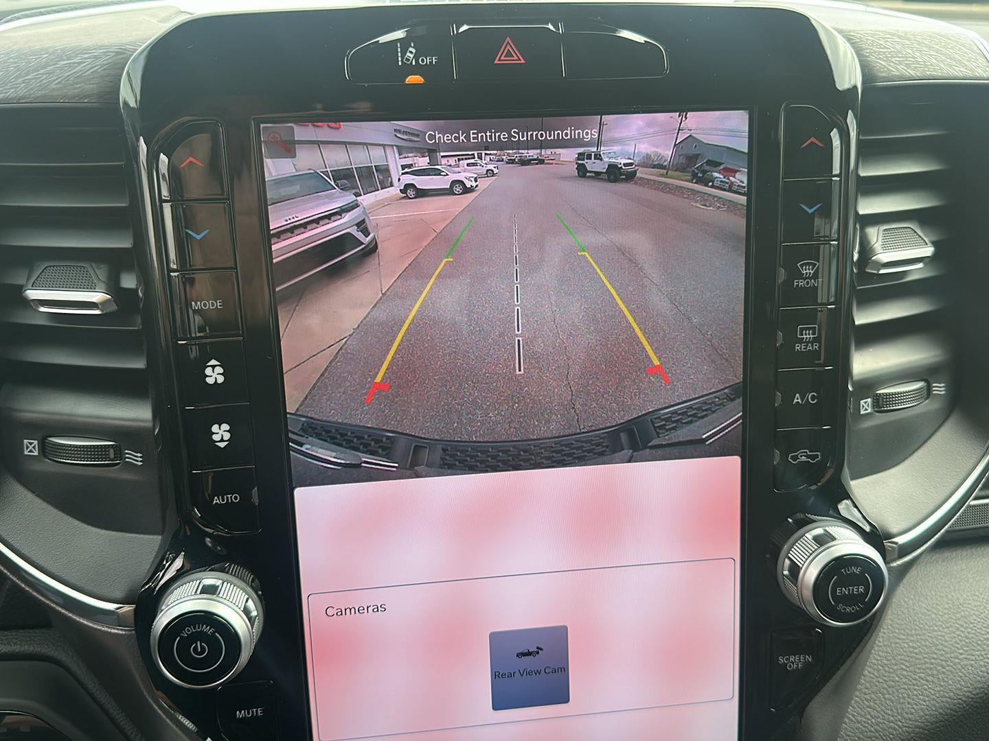 2026 RAM 1500 RAM 1500 LARAMIE CREW CAB 4X4 5'7' BOX