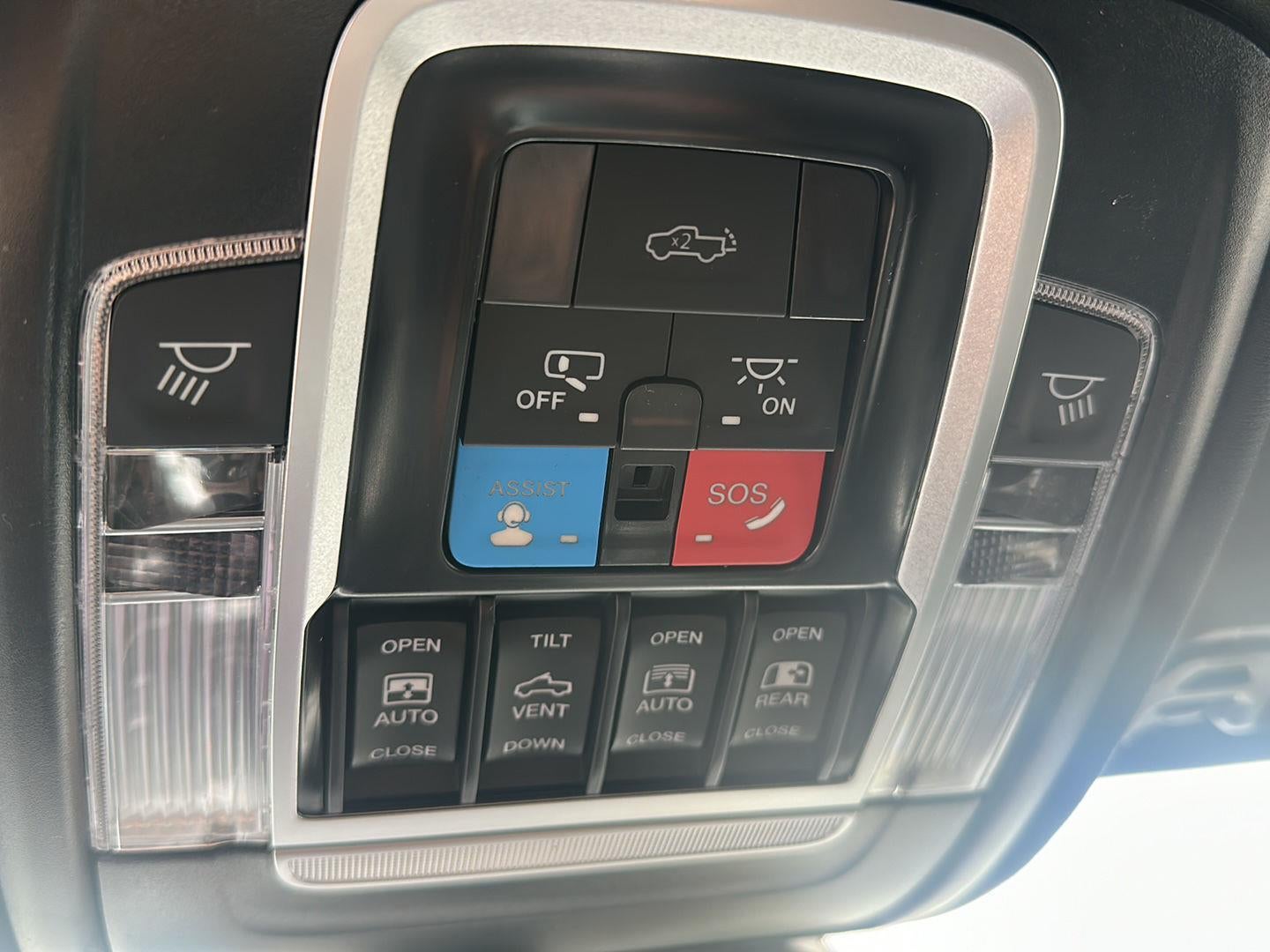 2026 RAM 1500 RAM 1500 LARAMIE CREW CAB 4X4 5'7' BOX