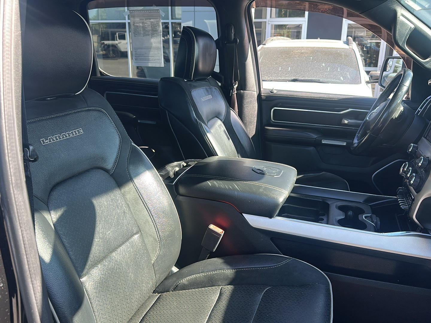 2019 RAM 1500 Laramie Crew Cab 4x4 5'7' Box