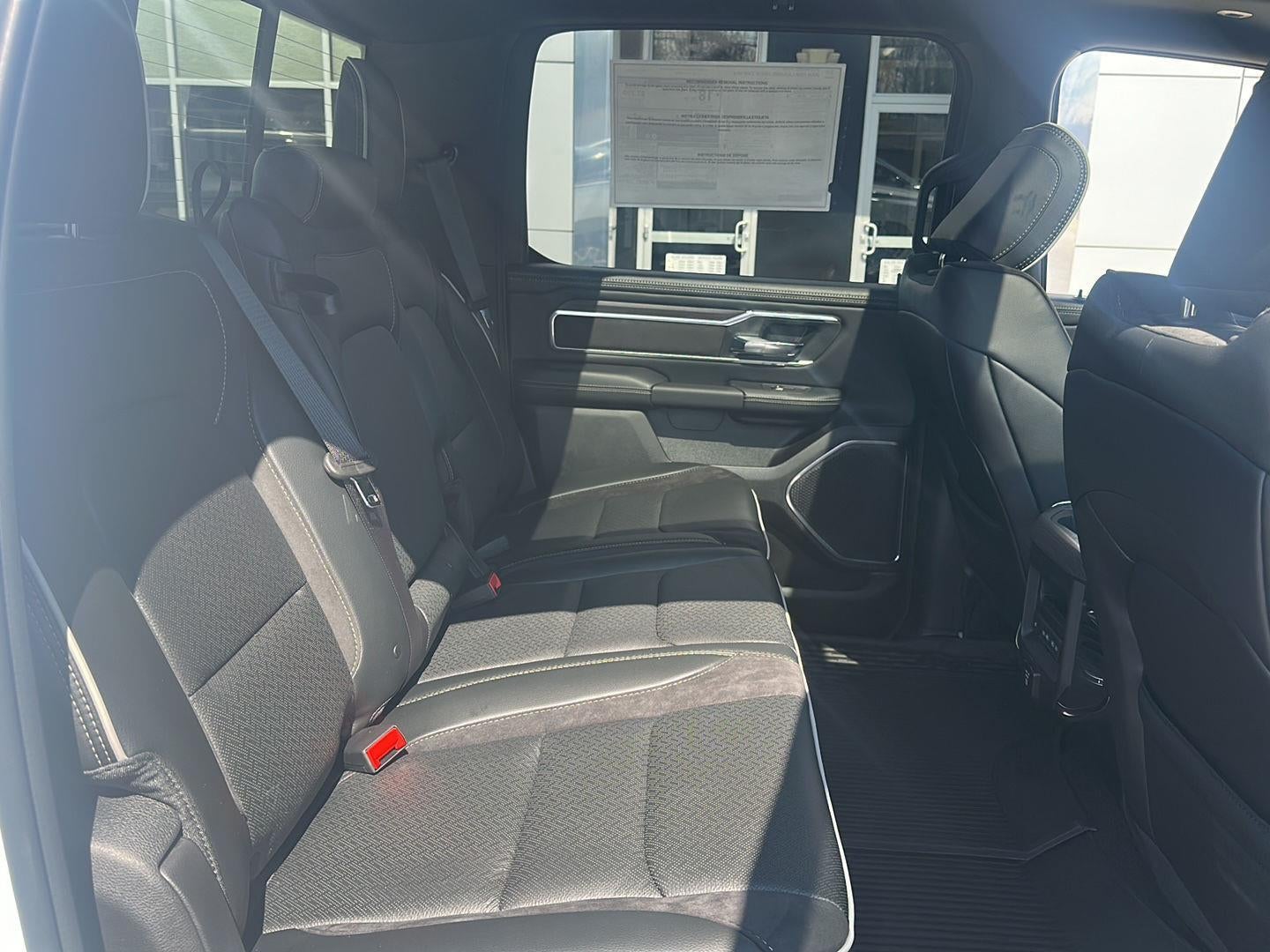 2026 RAM 1500 RAM 1500 LARAMIE CREW CAB 4X4 5'7' BOX