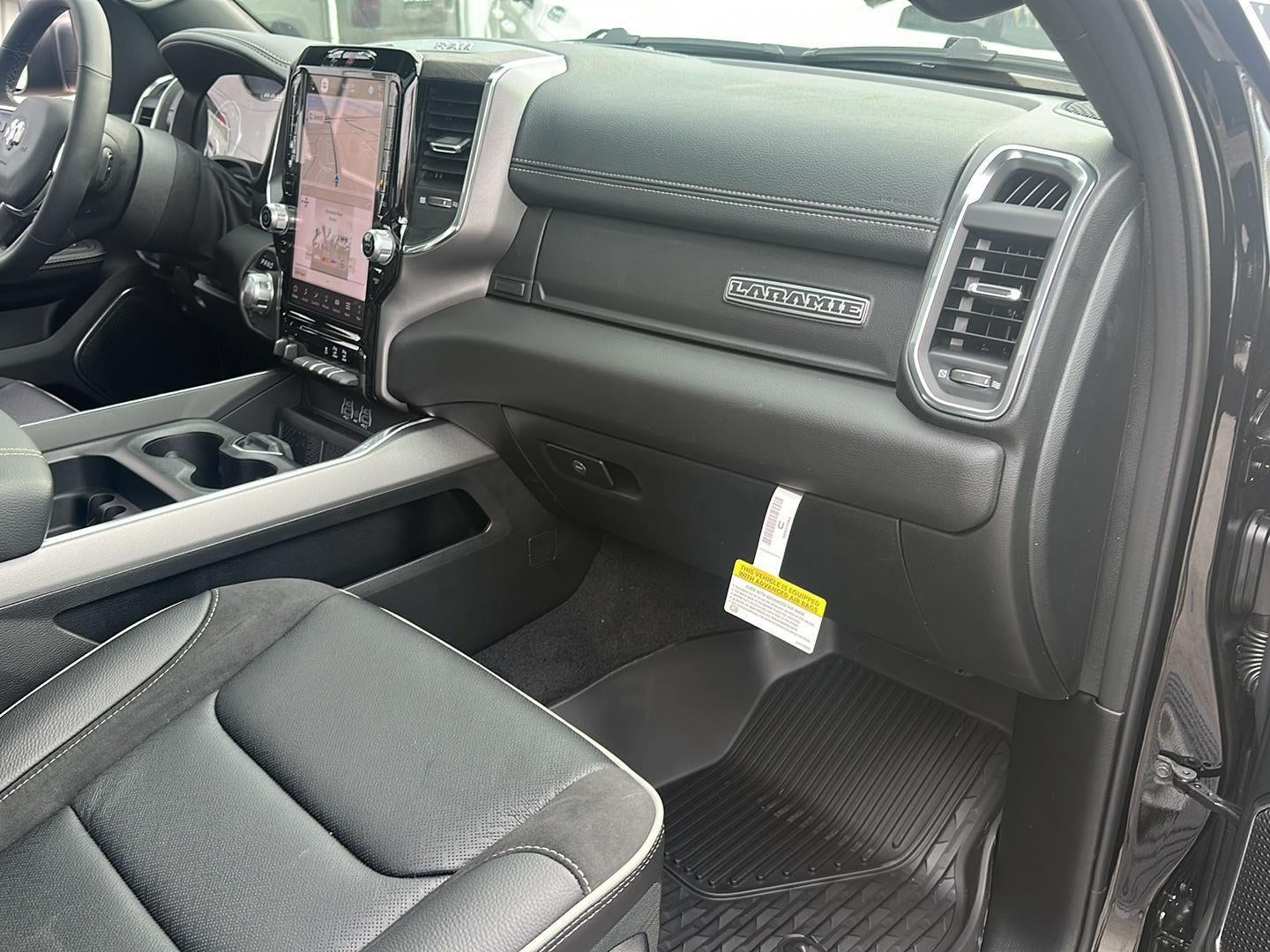 2026 RAM 1500 RAM 1500 LARAMIE CREW CAB 4X4 5'7' BOX