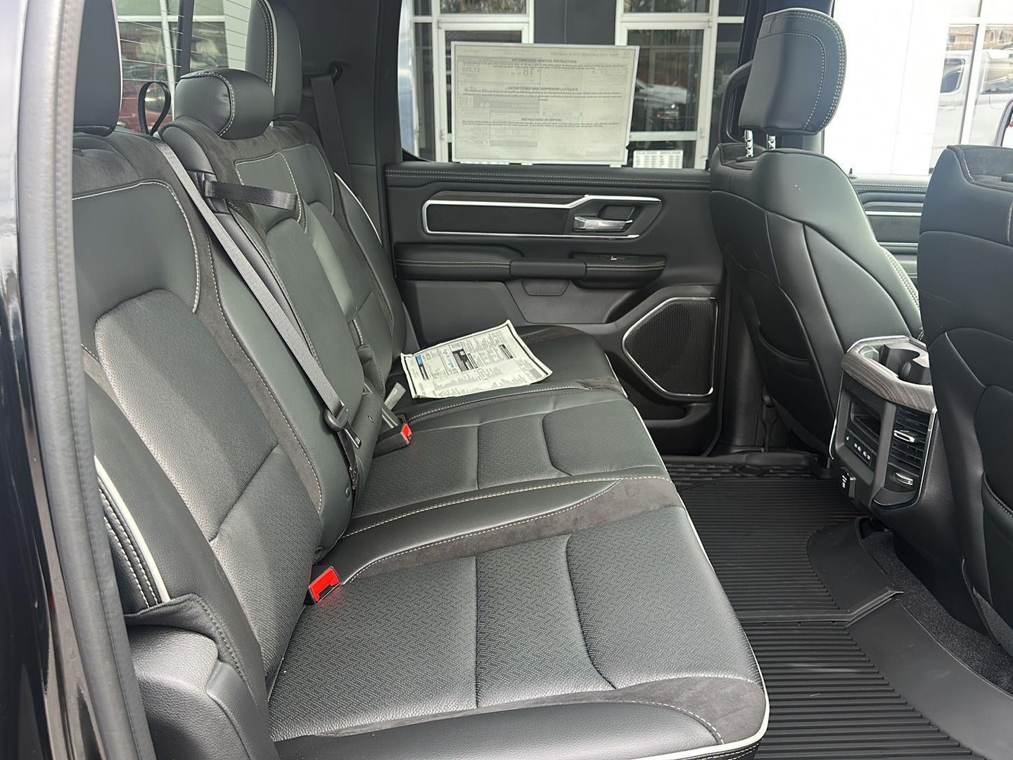 2026 RAM 1500 RAM 1500 LARAMIE CREW CAB 4X4 5'7' BOX