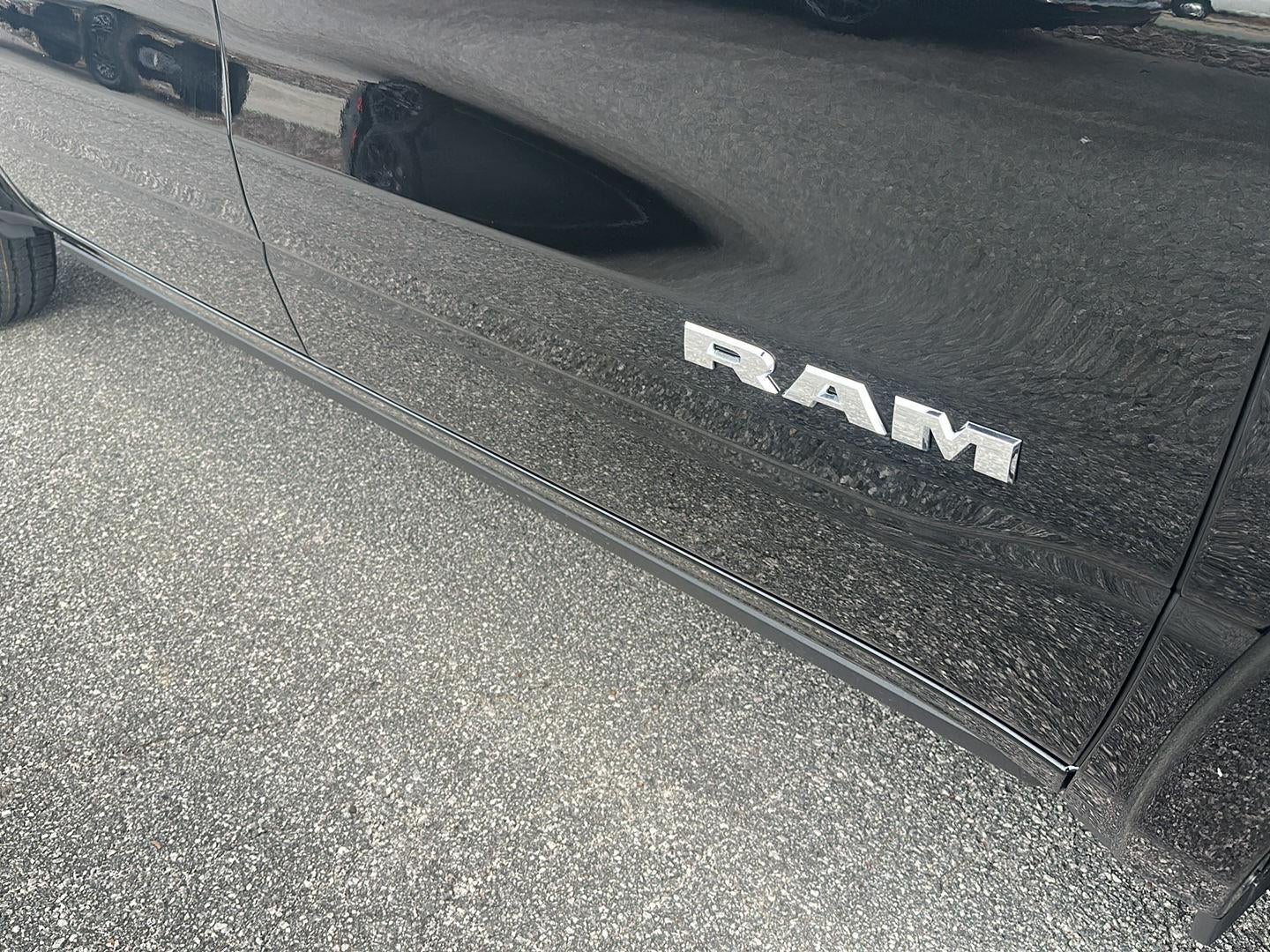 2026 RAM 1500 RAM 1500 LARAMIE CREW CAB 4X4 5'7' BOX