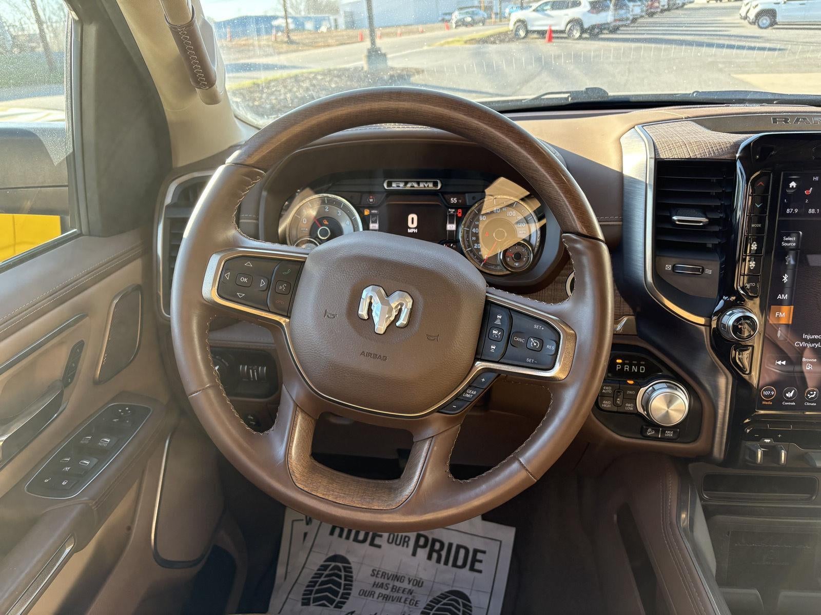 2020 RAM 1500 Laramie Longhorn Crew Cab 4x4 5'7' Box