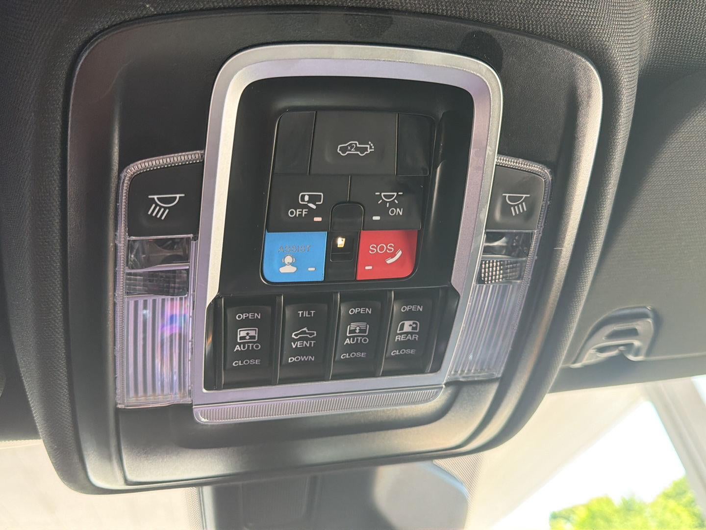 2025 RAM 1500 Rebel Crew Cab 4x4 5'7' Box