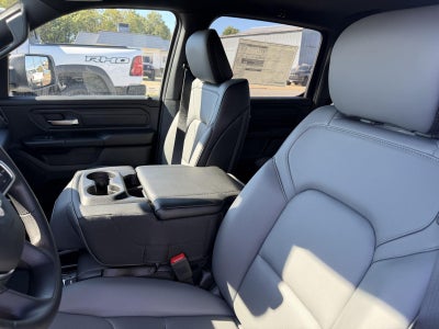 2027 RAM 1500 RAM 1500 TRADESMAN CREW CAB 4X4 6'4' BOX