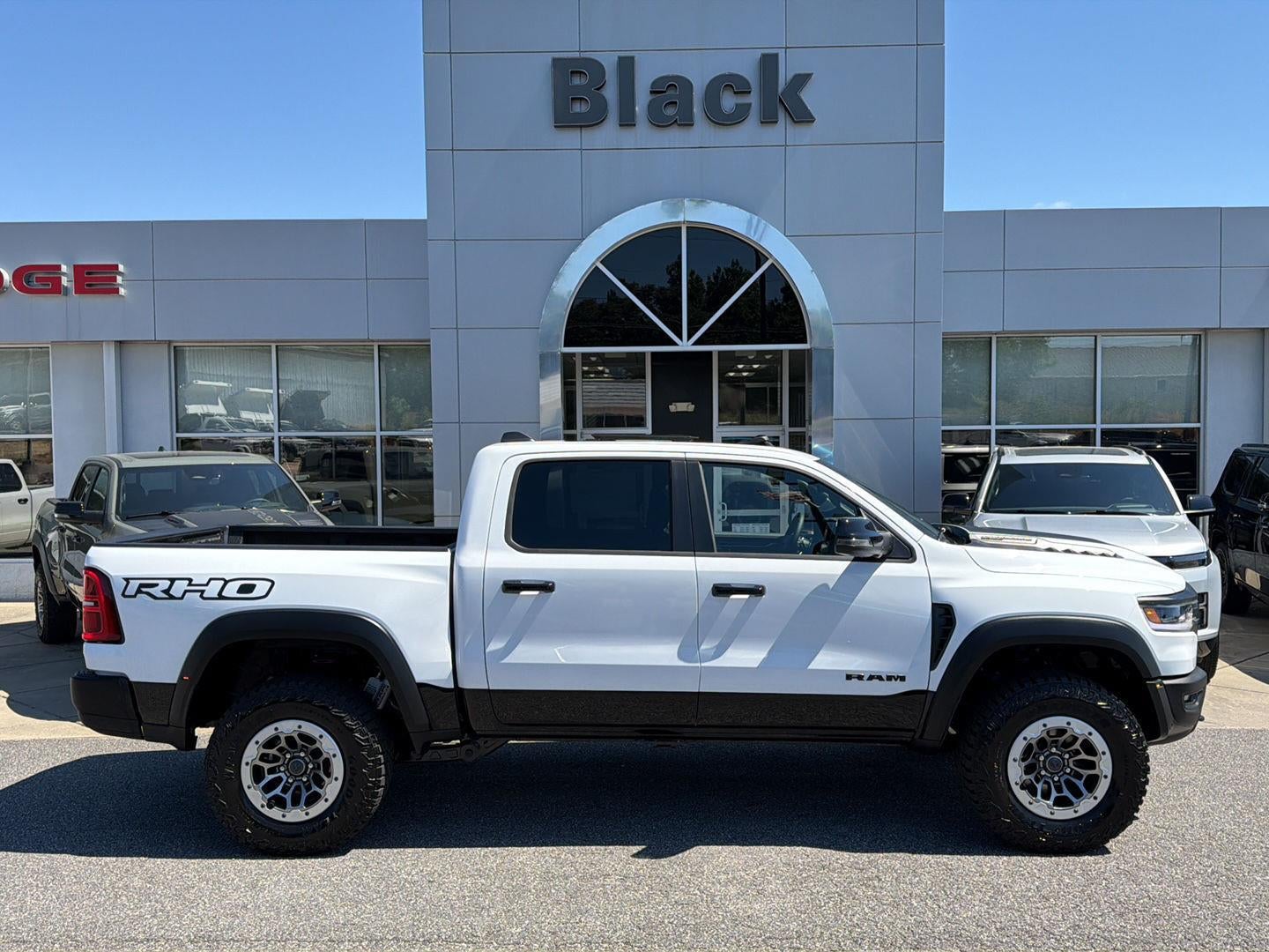 2026 RAM 1500 RAM 1500 RHO CREW CAB 4X4 5'7' BOX