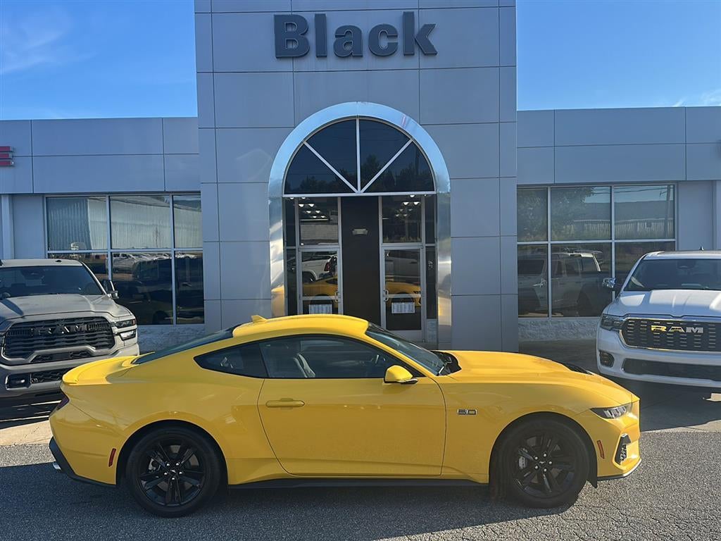 2024 Ford Mustang GT Fastback