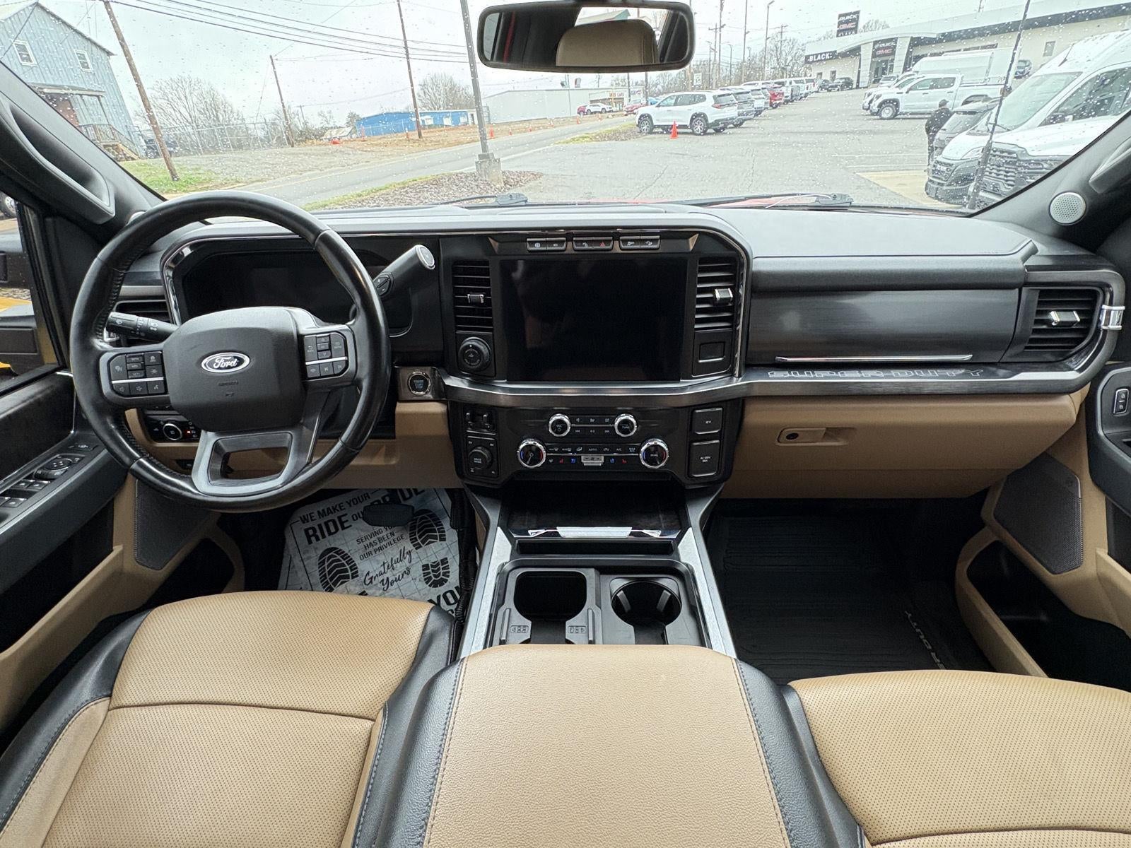 2023 Ford Super Duty F-250 SRW LARIAT