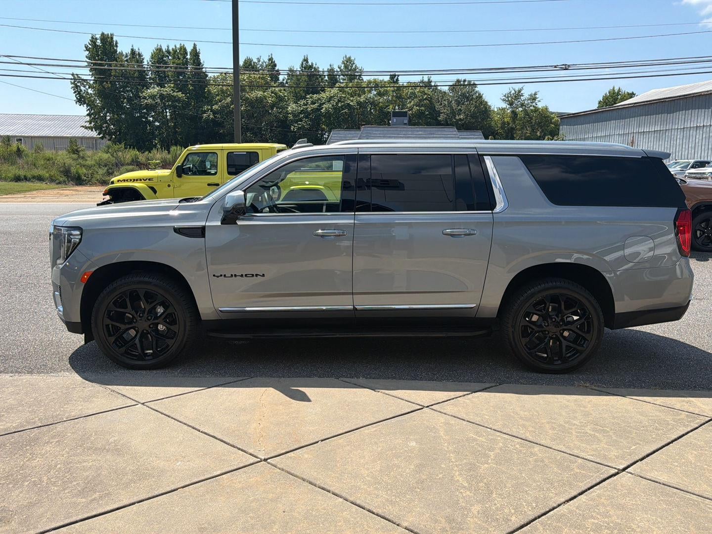 2023 GMC Yukon Xl 4WD SLT