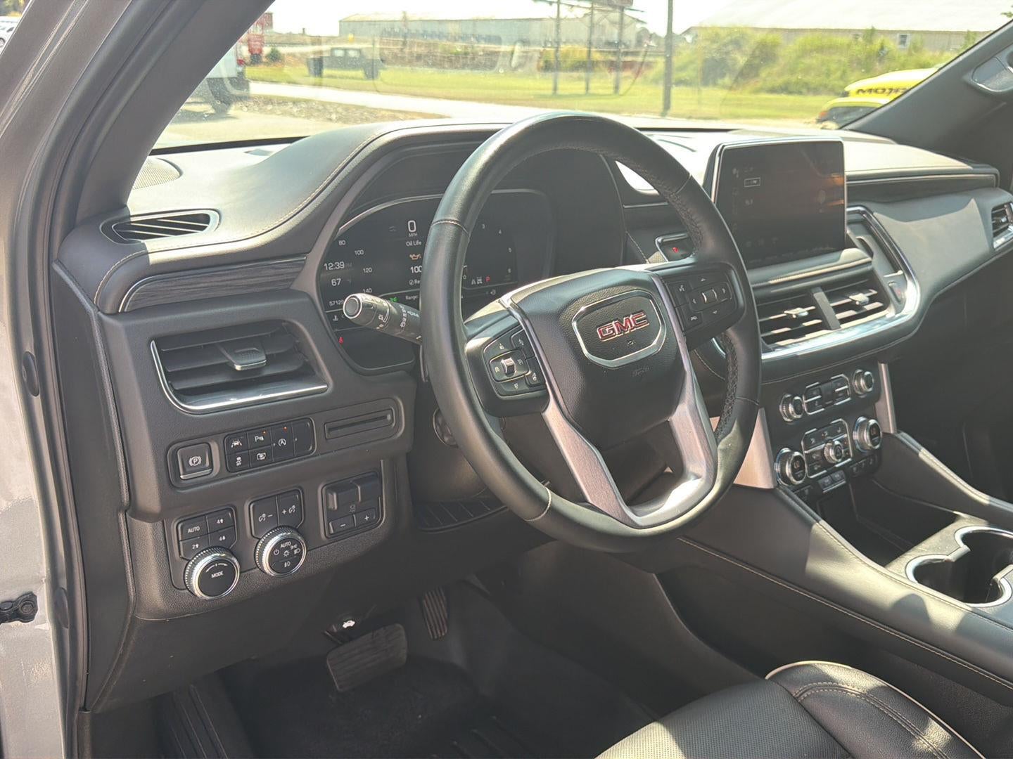 2023 GMC Yukon Xl 4WD SLT