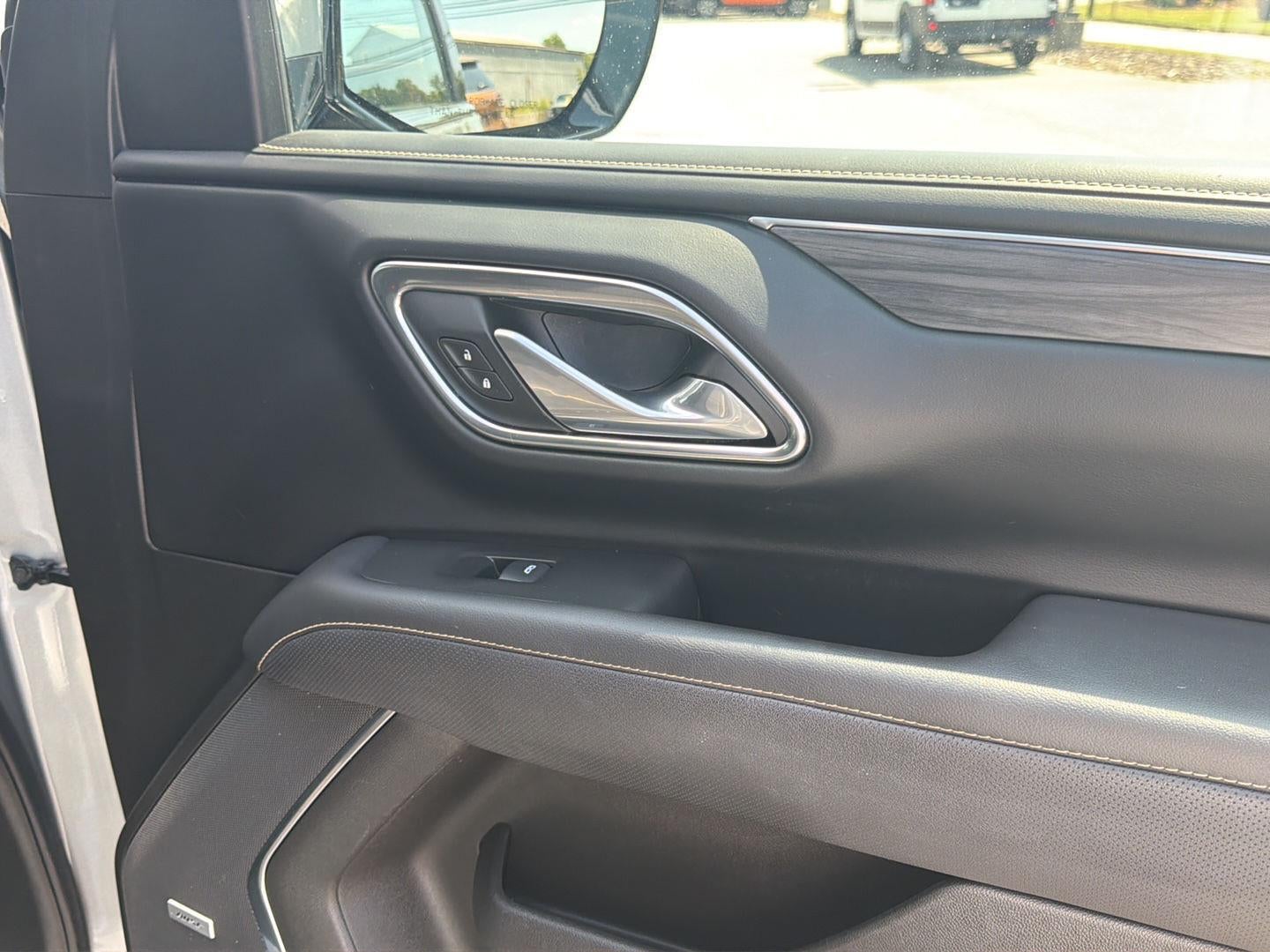 2023 GMC Yukon Xl 4WD SLT