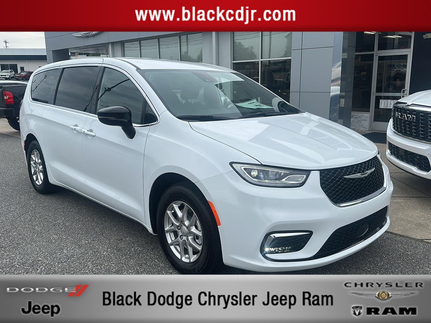 2026 Chrysler Pacifica PACIFICA SELECT