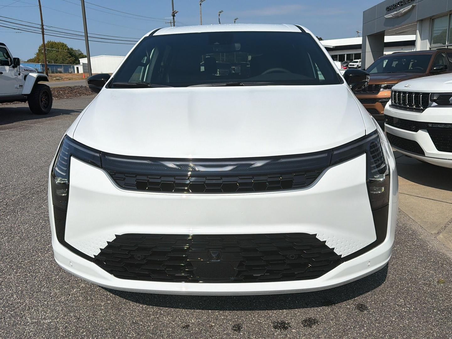 2027 Chrysler Pacifica Select