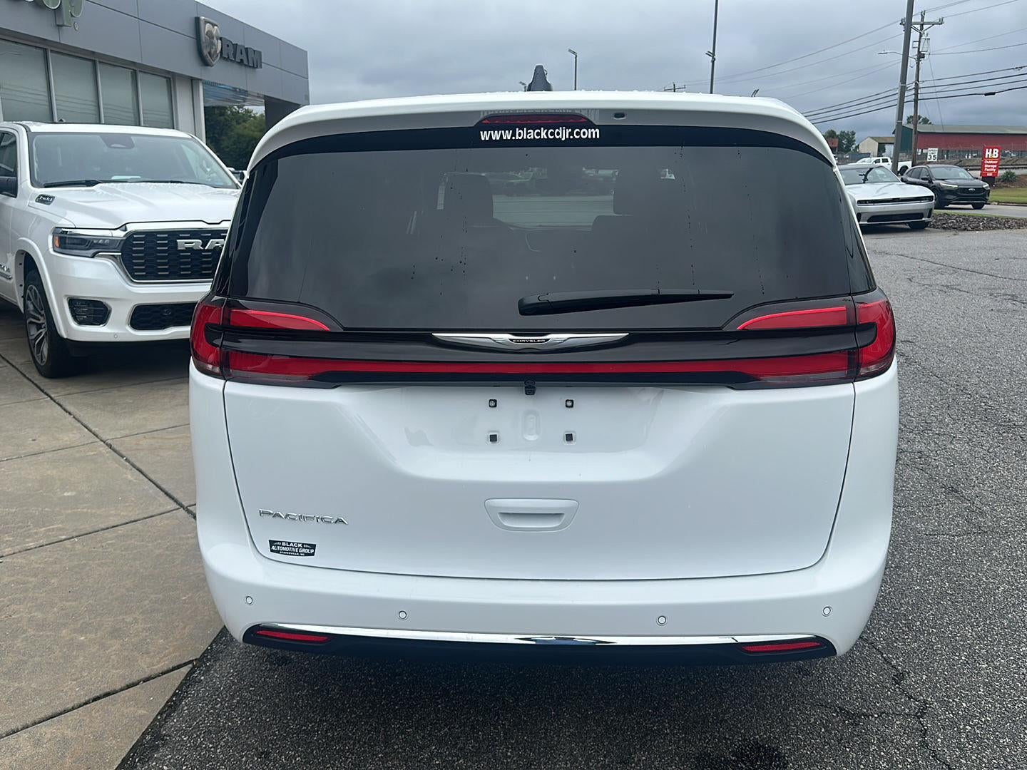 2026 Chrysler Pacifica PACIFICA SELECT