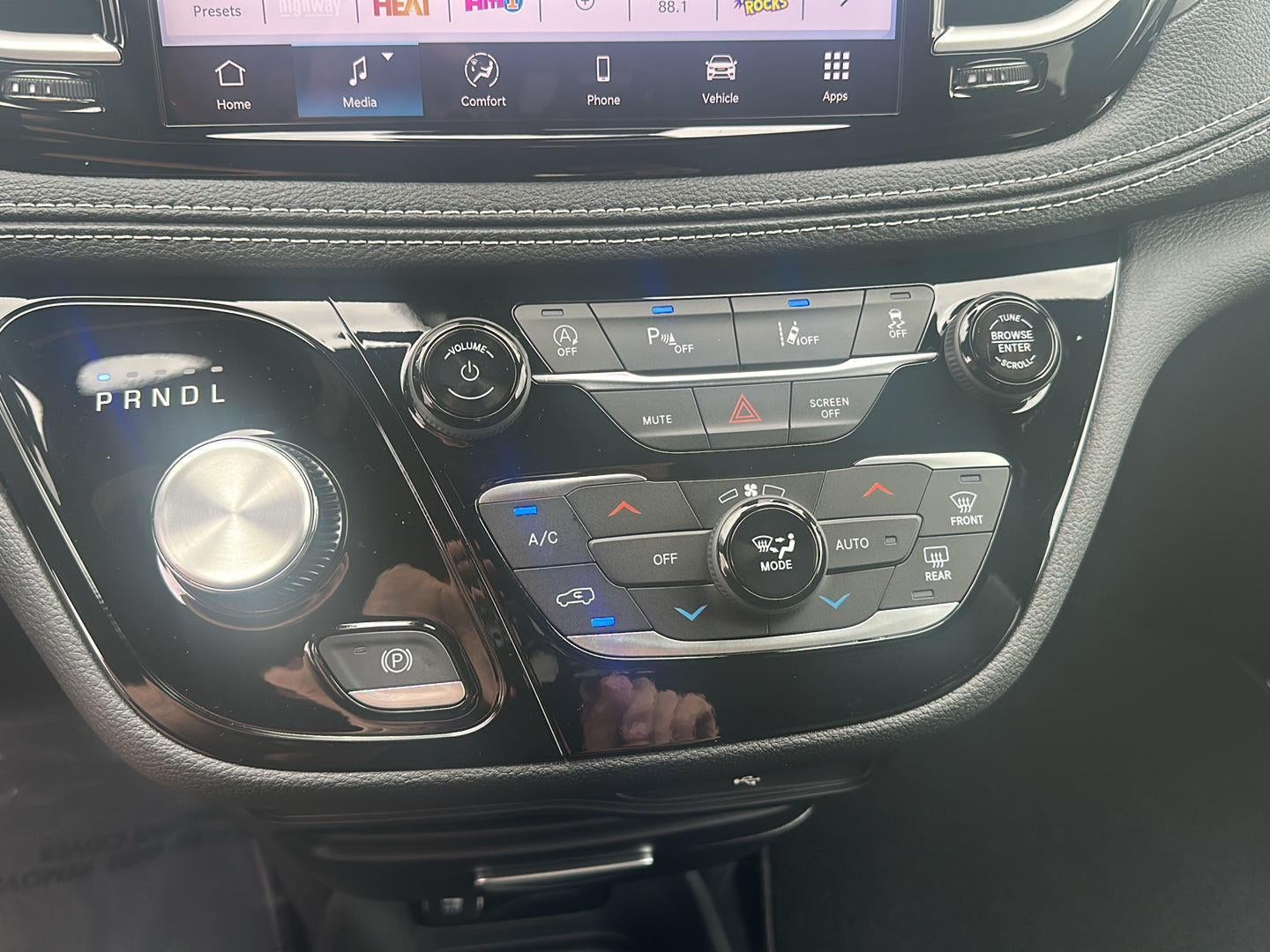 2026 Chrysler Pacifica PACIFICA SELECT