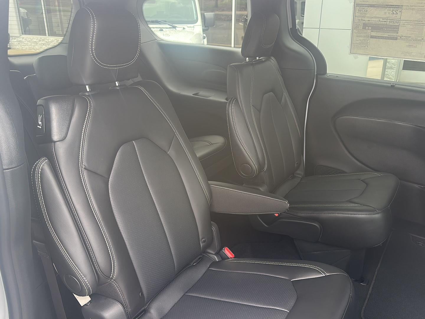 2026 Chrysler Pacifica PACIFICA SELECT