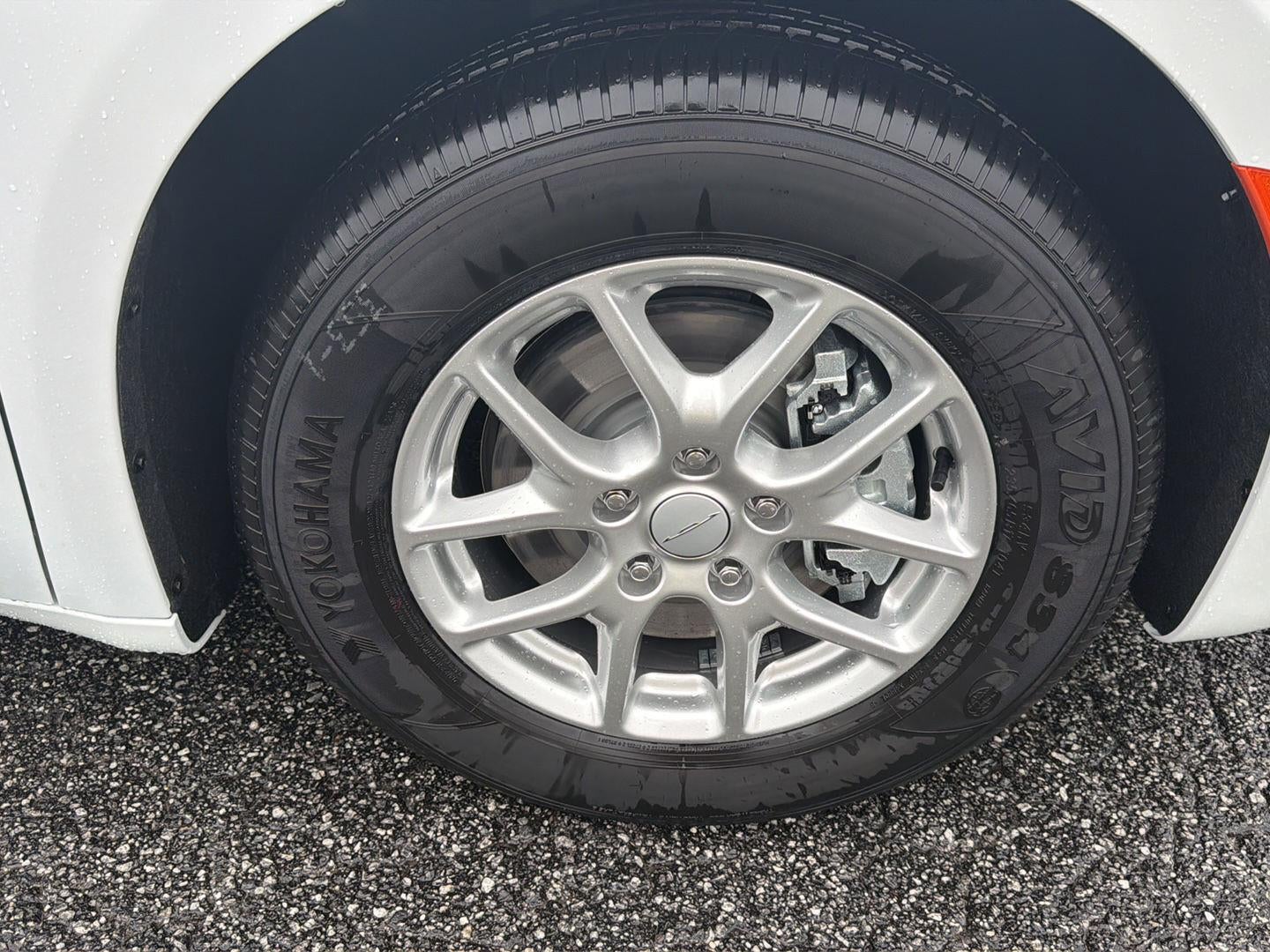 2027 Chrysler Pacifica PACIFICA SELECT