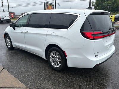 2027 Chrysler Pacifica PACIFICA SELECT