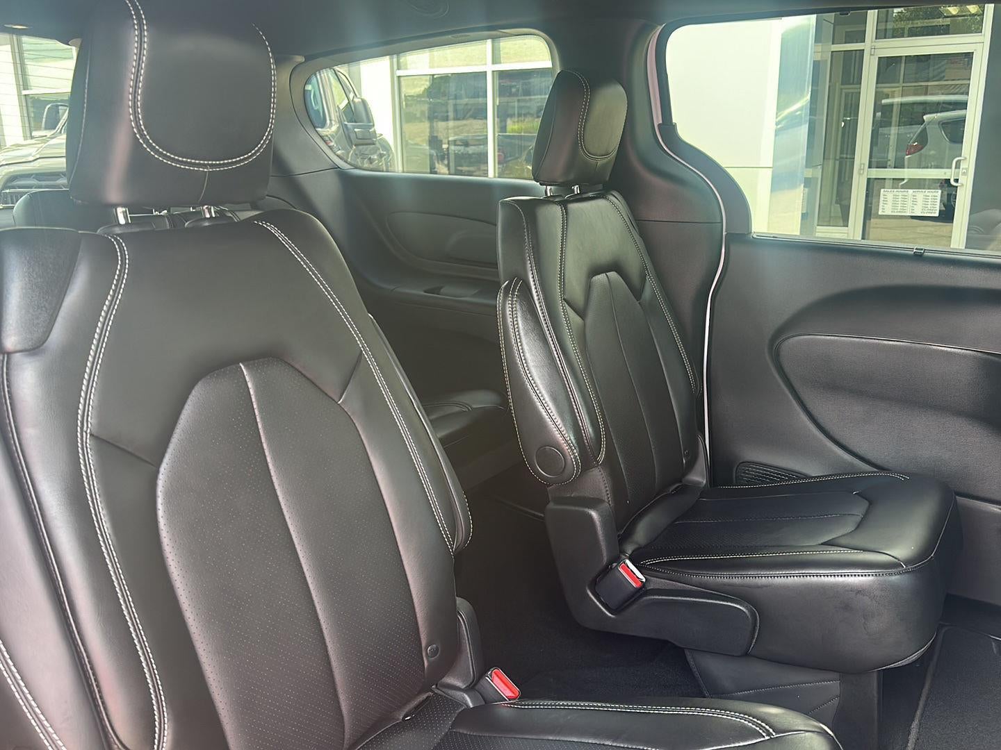 2026 Chrysler Voyager VOYAGER LX