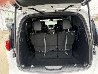 2027 Chrysler Pacifica LX