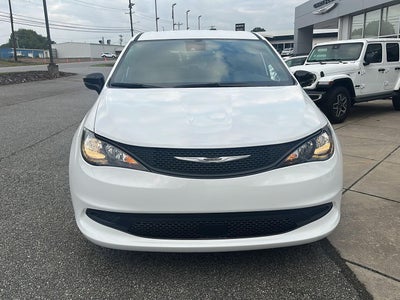 2026 Chrysler Voyager VOYAGER LX