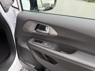 2027 Chrysler Pacifica LX