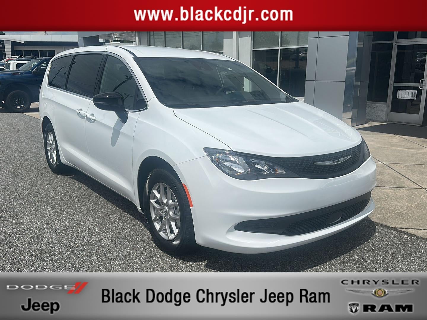 2026 Chrysler Voyager VOYAGER LX