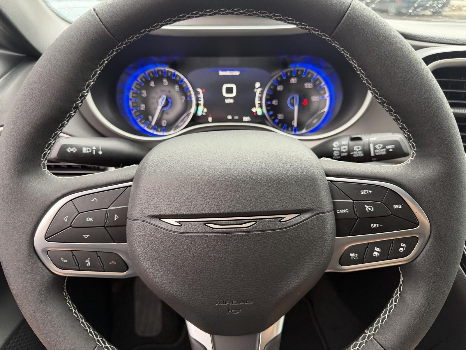 2027 Chrysler Pacifica LX