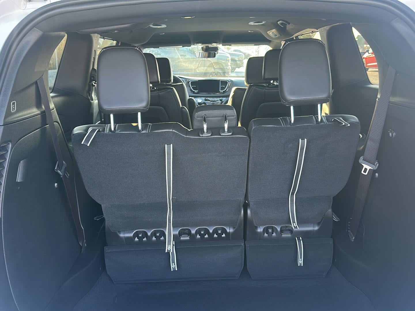 2026 Chrysler Voyager VOYAGER LX