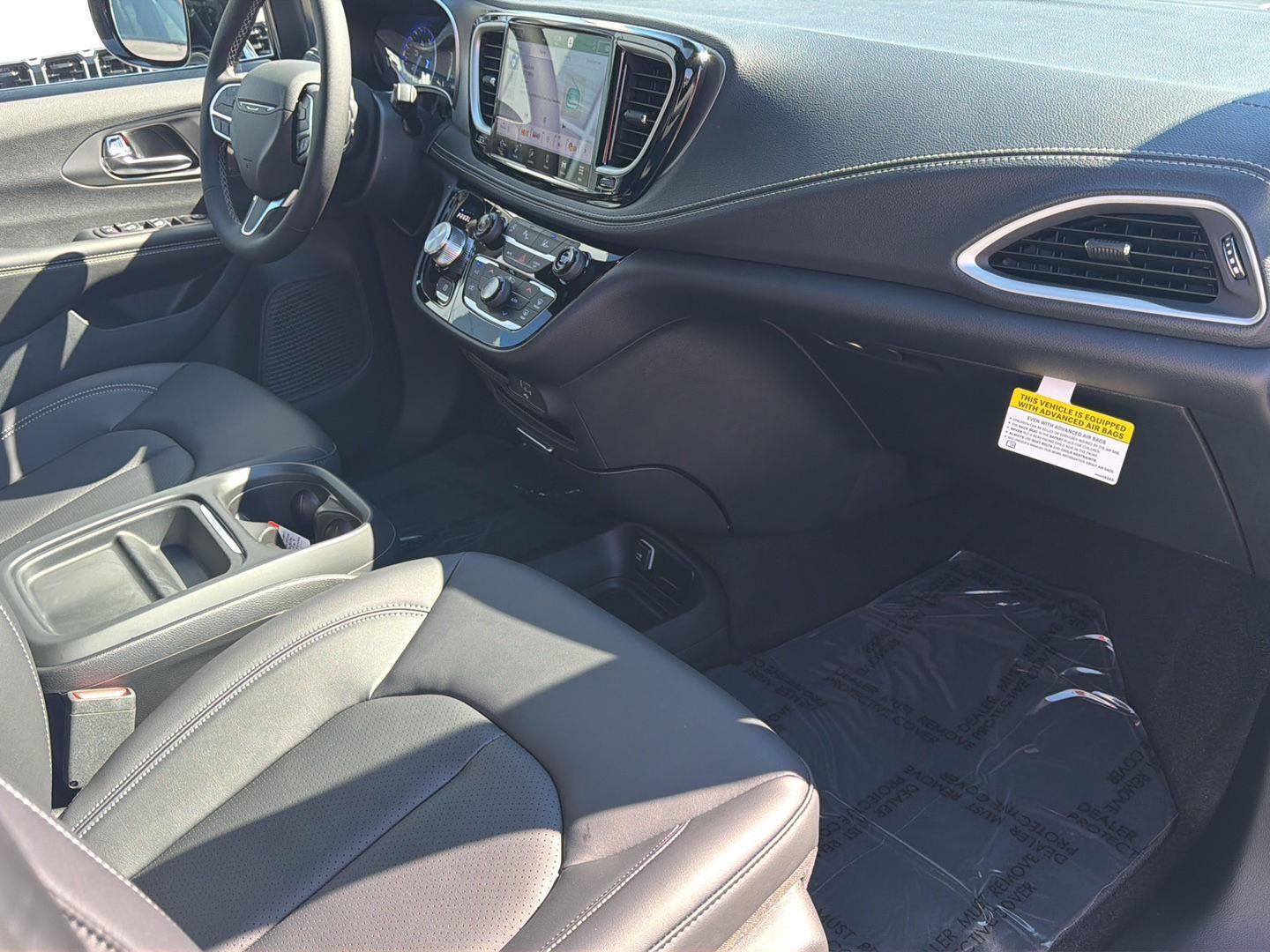 2027 Chrysler Pacifica PACIFICA SELECT AWD