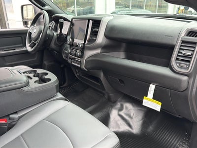 2026 RAM 3500 RAM 3500 TRADESMAN CREW CAB 4X4 8' BOX