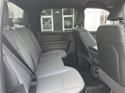 2026 RAM 3500 RAM 3500 TRADESMAN CREW CAB 4X4 8' BOX