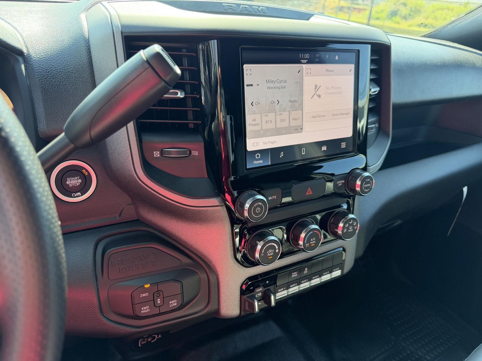 2027 RAM 3500 RAM 3500 TRADESMAN CREW CAB 4X4 8' BOX