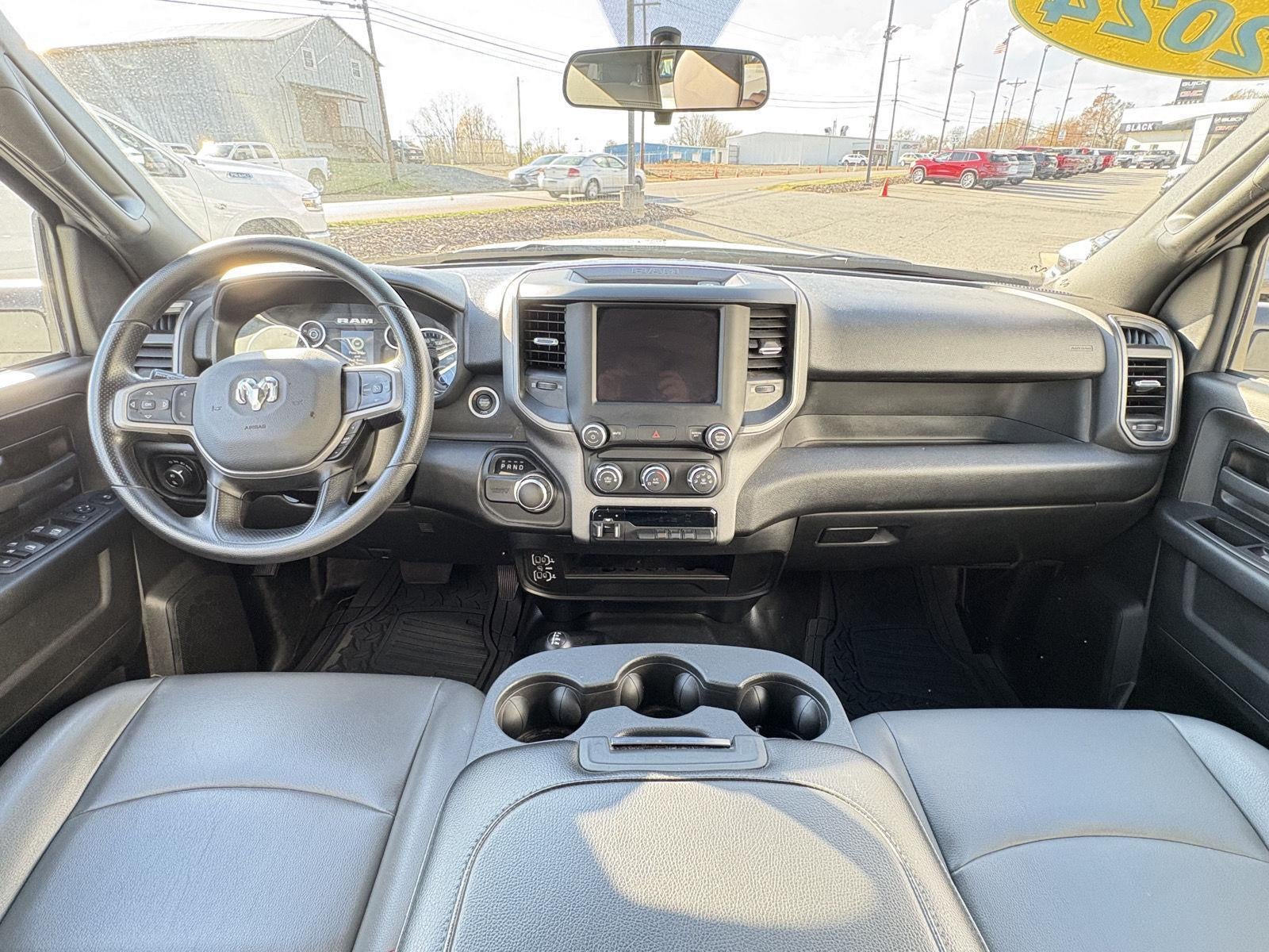 2024 RAM 3500 Tradesman Crew Cab 4x4 8' Box