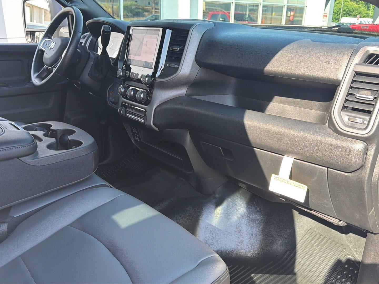 2026 RAM 3500 RAM 3500 TRADESMAN CREW CAB 4X4 8' BOX