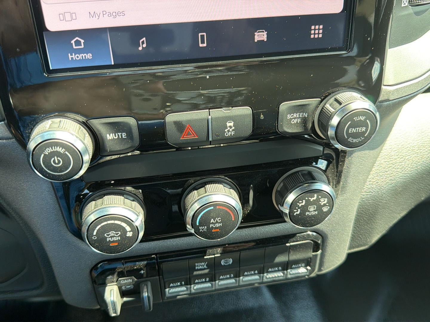 2027 RAM 2500 Tradesman
