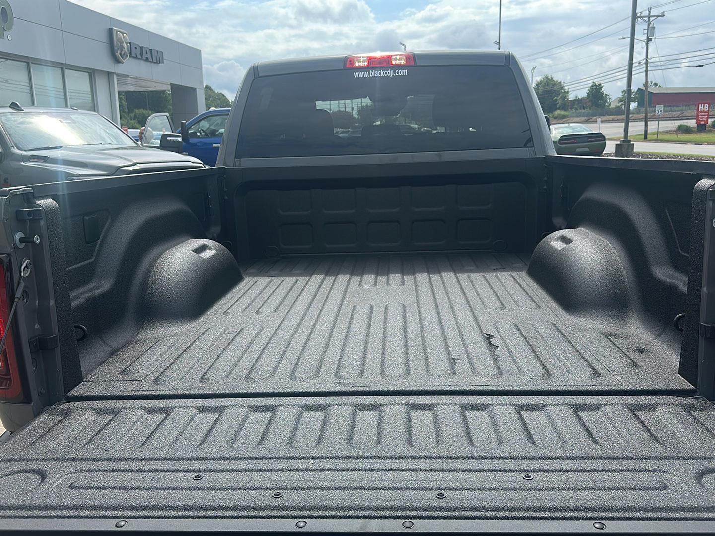 2025 RAM 2500 RAM 2500 BIG HORN CREW CAB 4X4 6'4' BOX