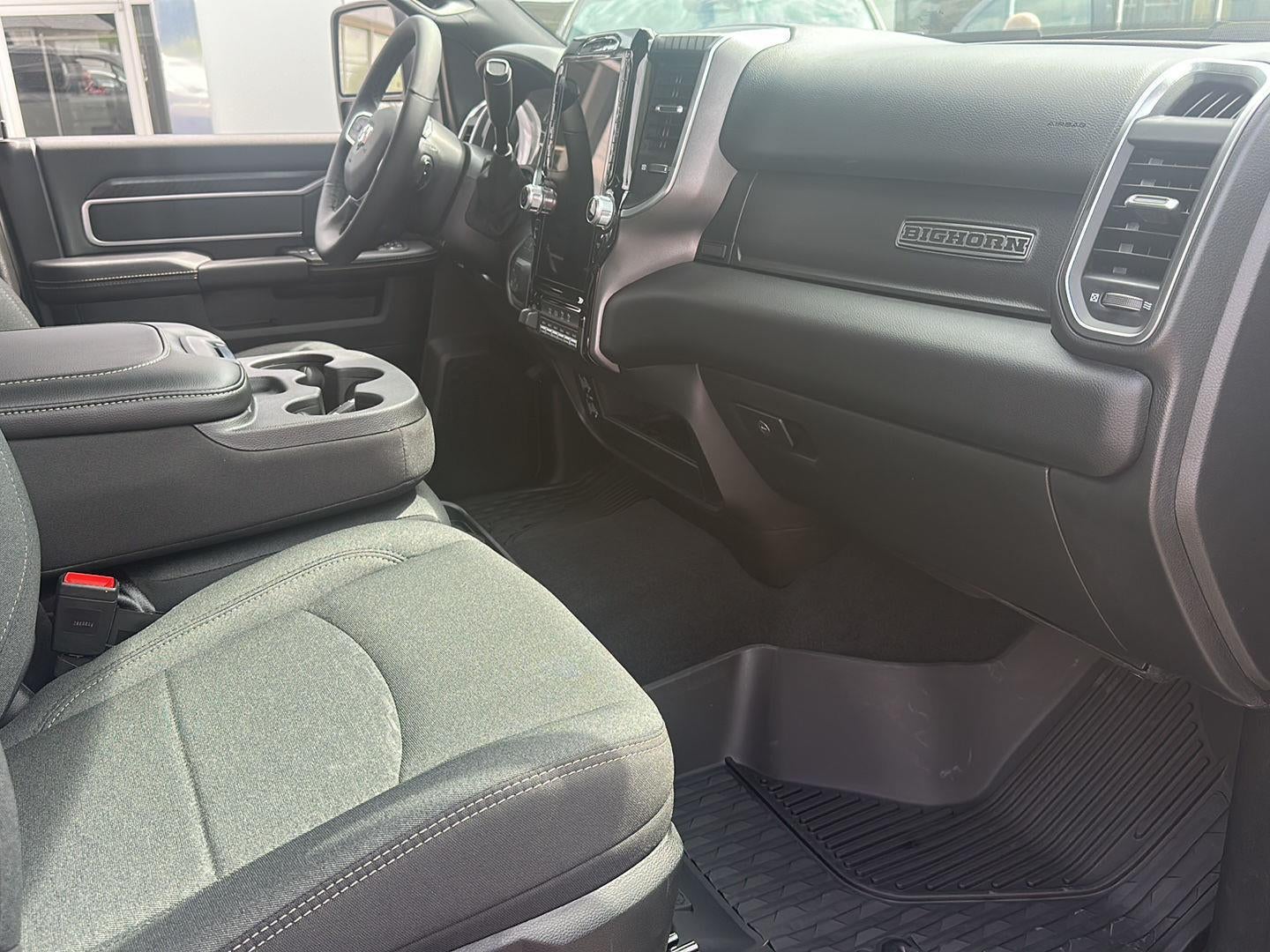 2025 RAM 2500 RAM 2500 BIG HORN CREW CAB 4X4 6'4' BOX