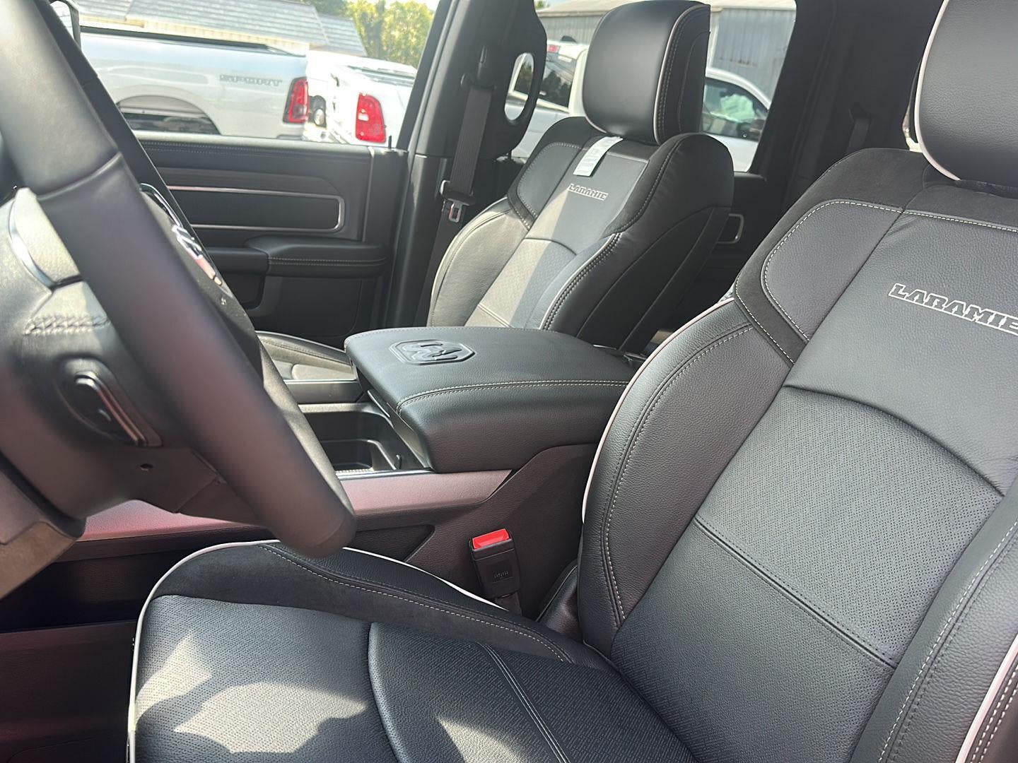 2026 RAM 2500 RAM 2500 LARAMIE CREW CAB 4X4 6'4' BOX