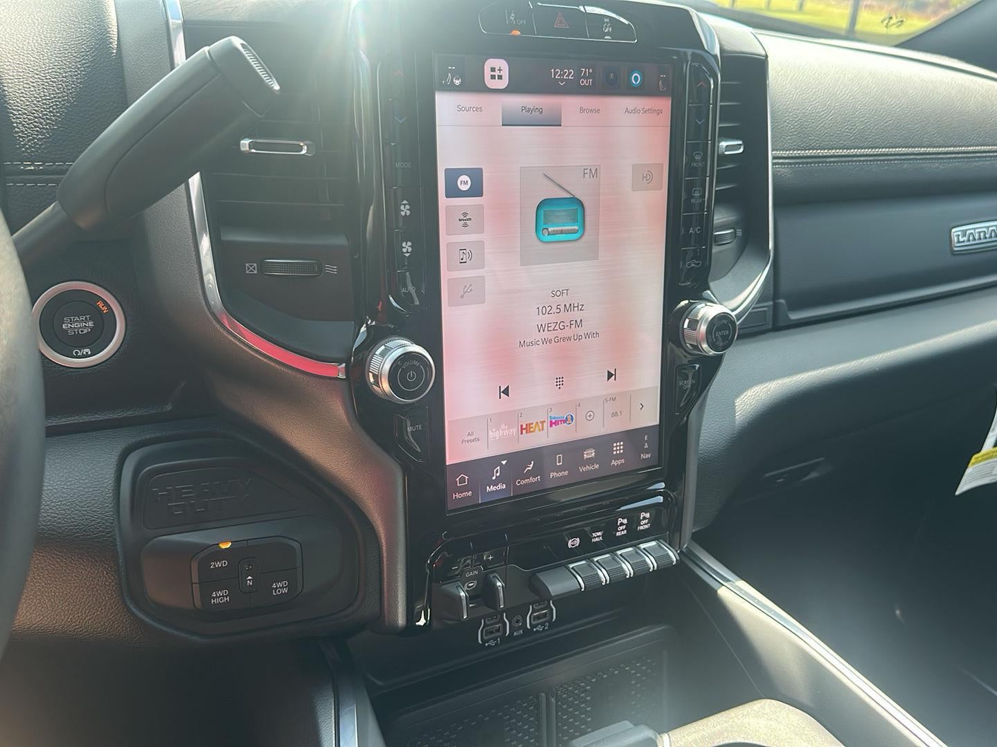 2026 RAM 2500 RAM 2500 LARAMIE CREW CAB 4X4 6'4' BOX