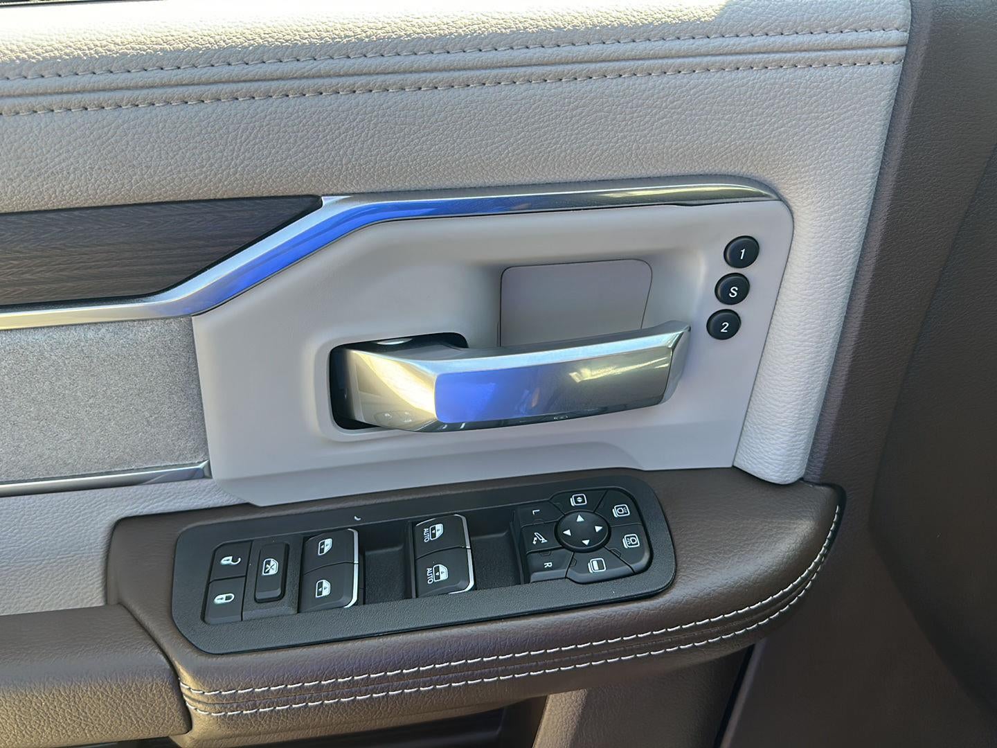 2026 RAM 2500 RAM 2500 LARAMIE CREW CAB 4X4 6'4' BOX