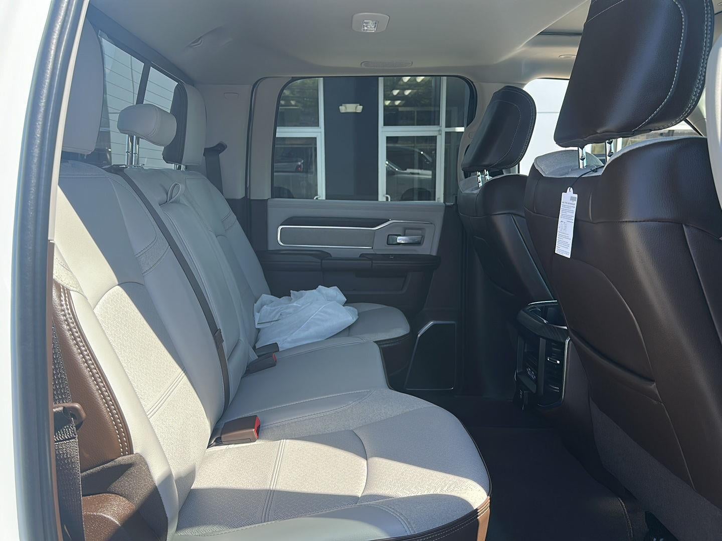 2026 RAM 2500 RAM 2500 LARAMIE CREW CAB 4X4 6'4' BOX