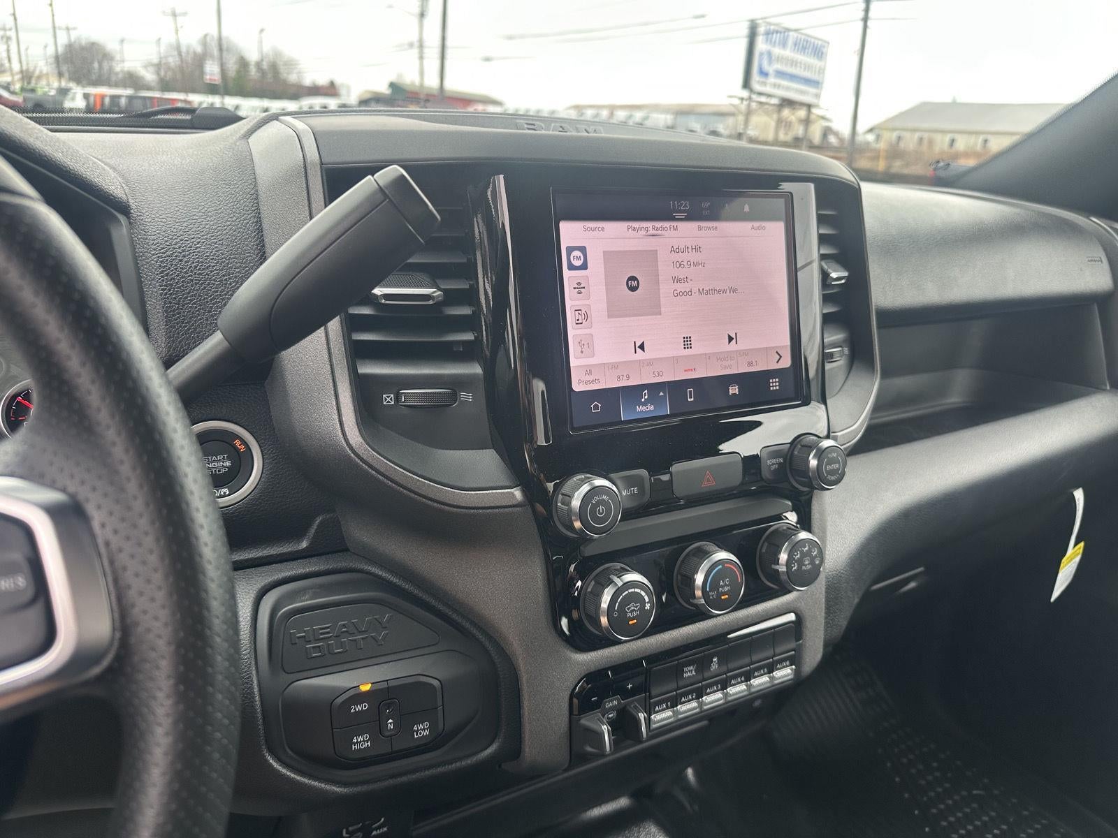 2026 RAM 2500 RAM 2500 TRADESMAN CREW CAB 4X4 8' BOX