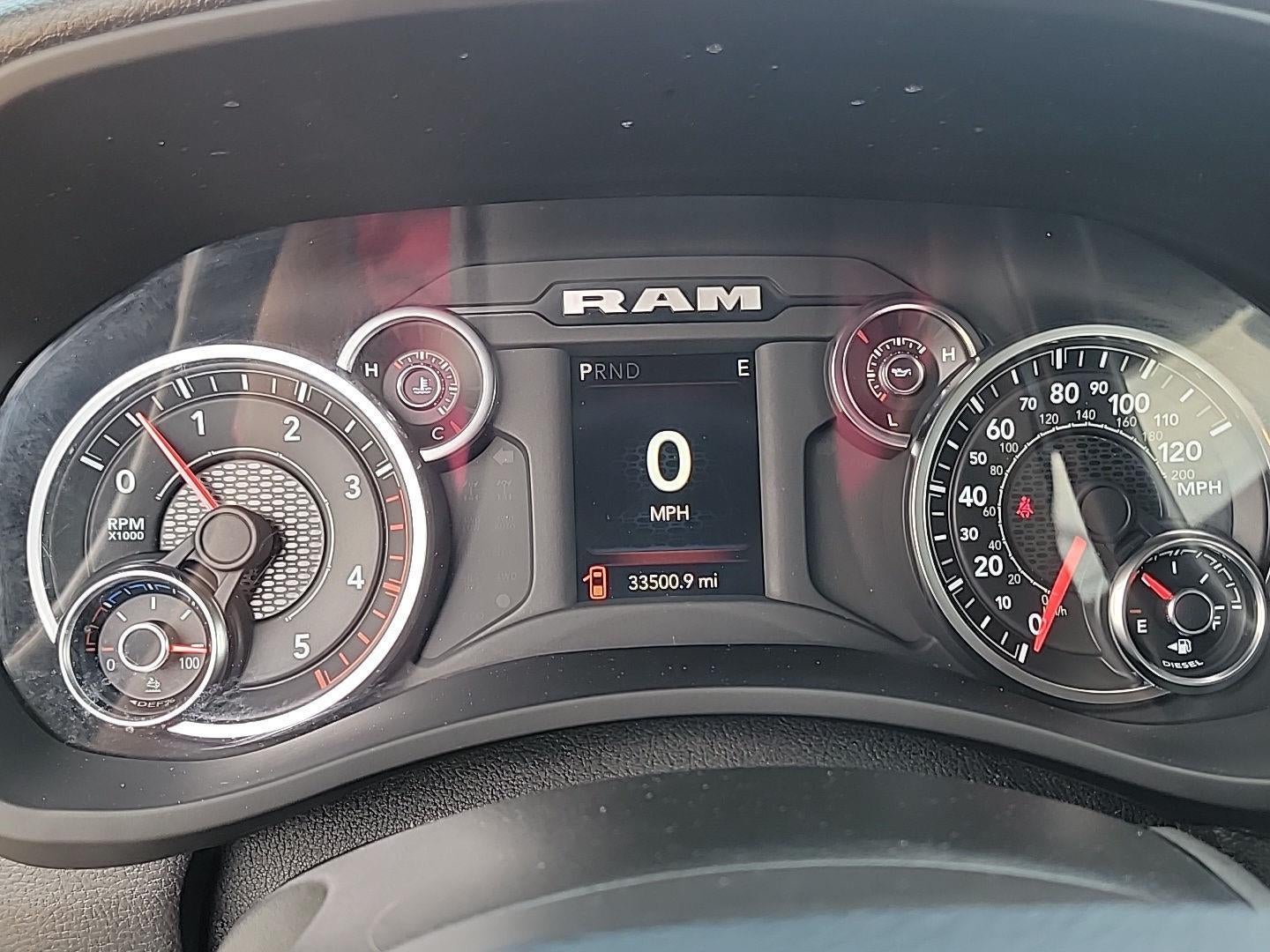 2024 RAM 3500 Tradesman Crew Cab 4x4 8' Box