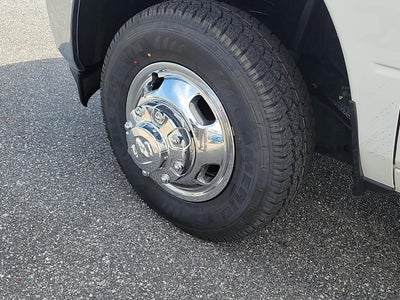 2024 RAM 3500 Tradesman Crew Cab 4x4 8' Box