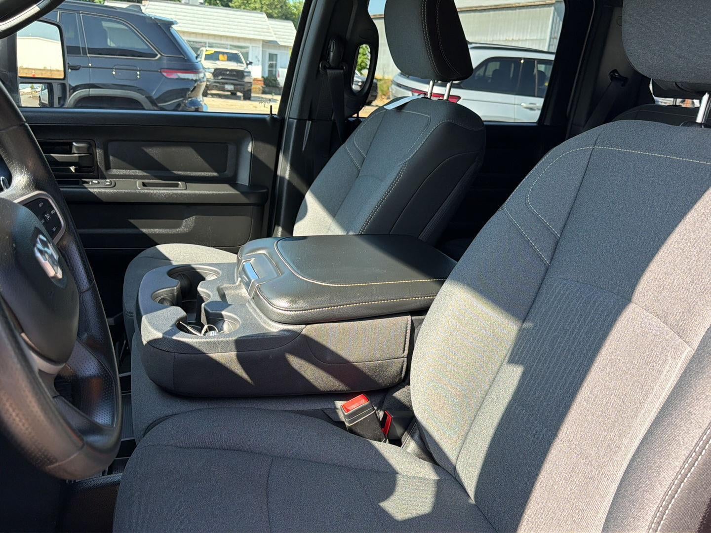 2024 RAM 3500 Tradesman Crew Cab 4x4 8' Box